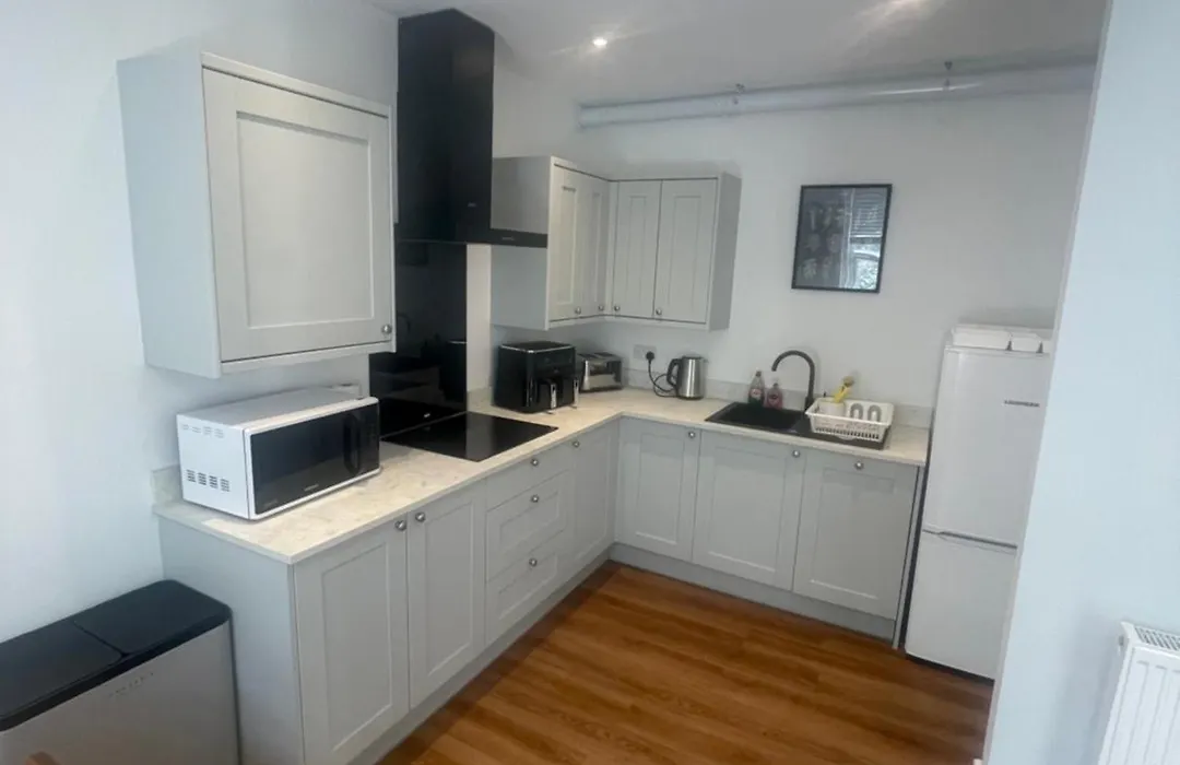 Westbourne Alum Chine Loft Apartment-1
